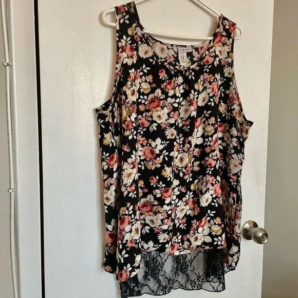 Libian Floral Sleeveless Top - Size 3X - Picture 2 of 10
